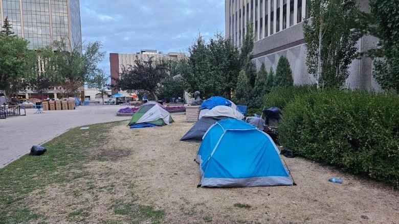 Dozens of tents outside Regina City Hall/ 